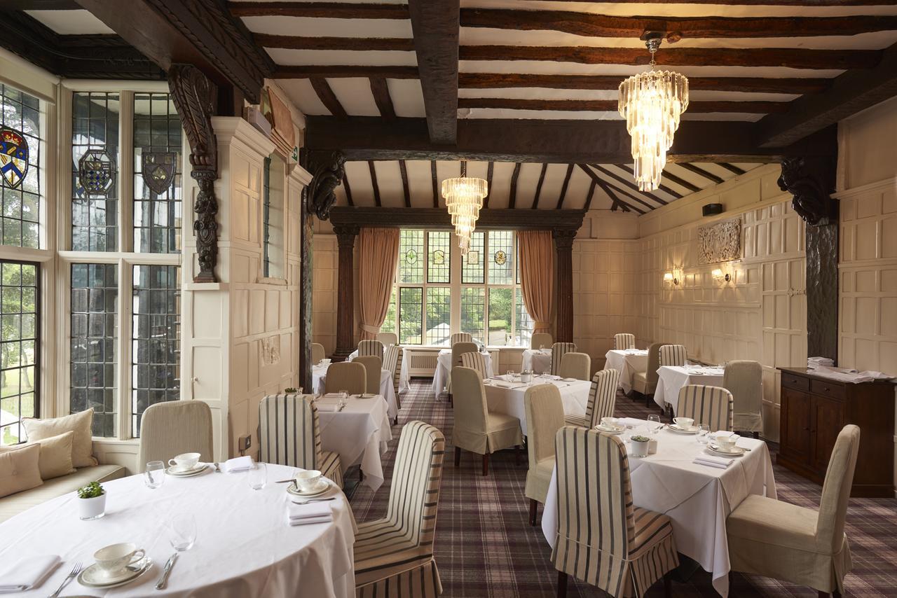 The Manor Elstree Hotel Exterior photo